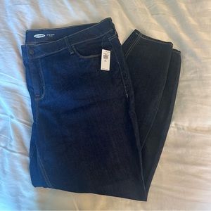 Old Navy Super Skinny Mid Rise Jeans 20 Plus - Dark wash